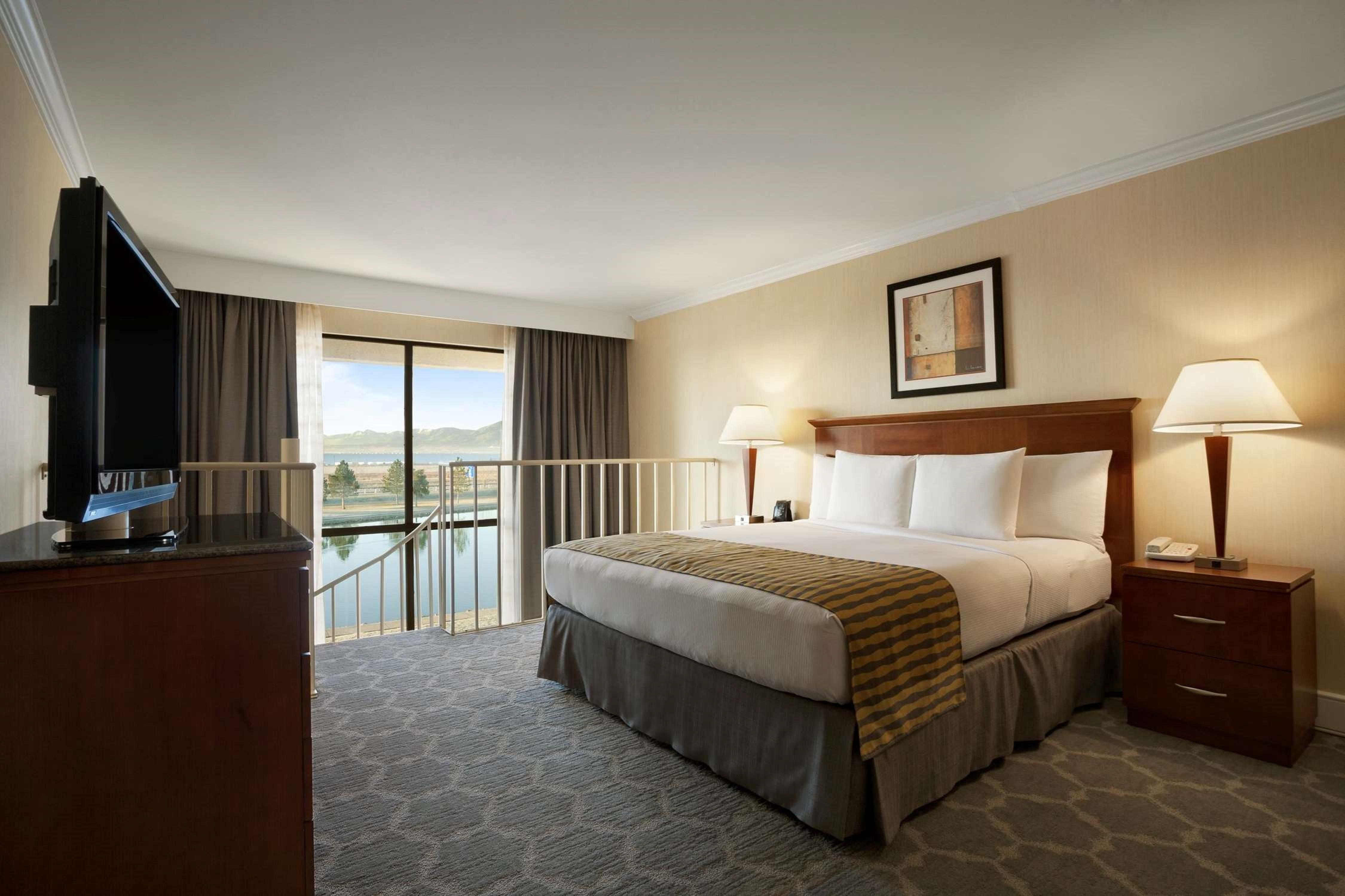 ดับเบิลทรี บาย ฮิลตัน โฮเต็ล ซอลต์เลคซิตี้แอร์พอร์ต Hotel ภายนอก รูปภาพ