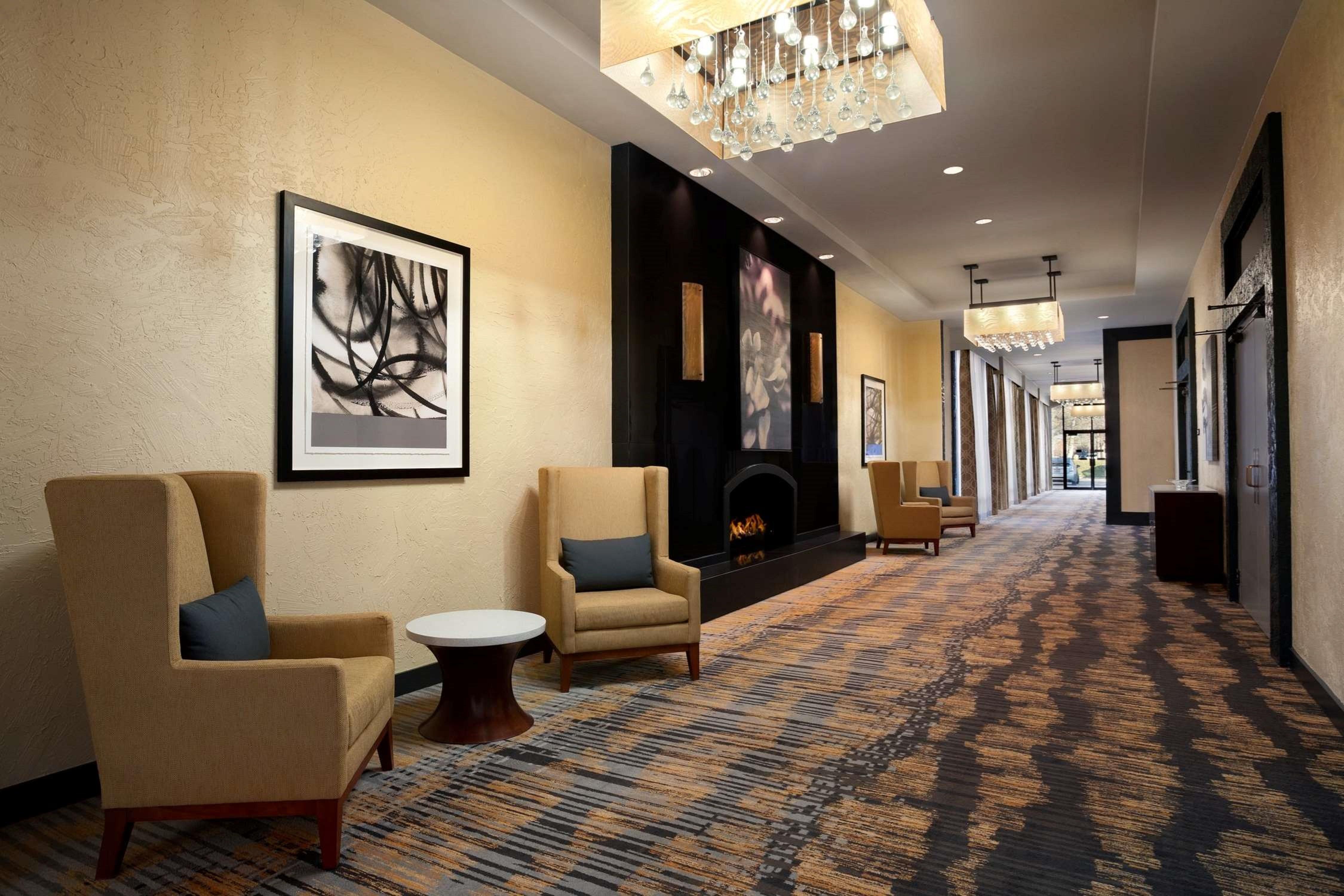 ดับเบิลทรี บาย ฮิลตัน โฮเต็ล ซอลต์เลคซิตี้แอร์พอร์ต Hotel ภายนอก รูปภาพ